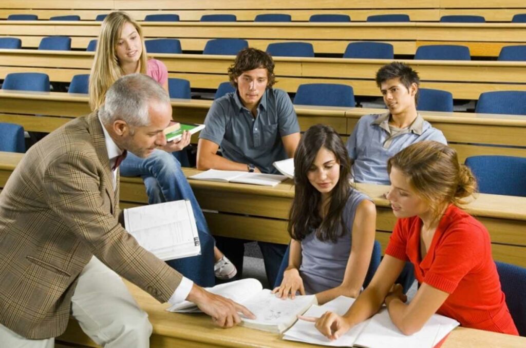 Педагог ДПО